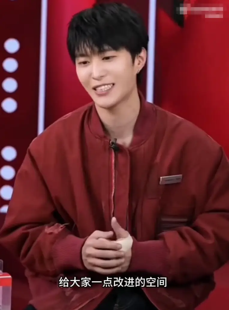 范丞丞希望粉絲對工作室嘴下留情