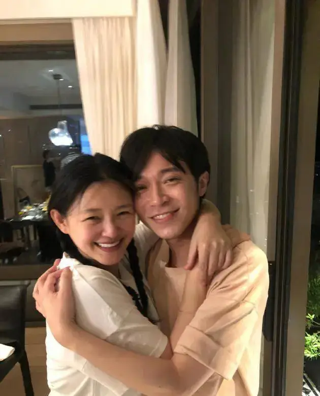 吳青峰發(fā)文懷念大S