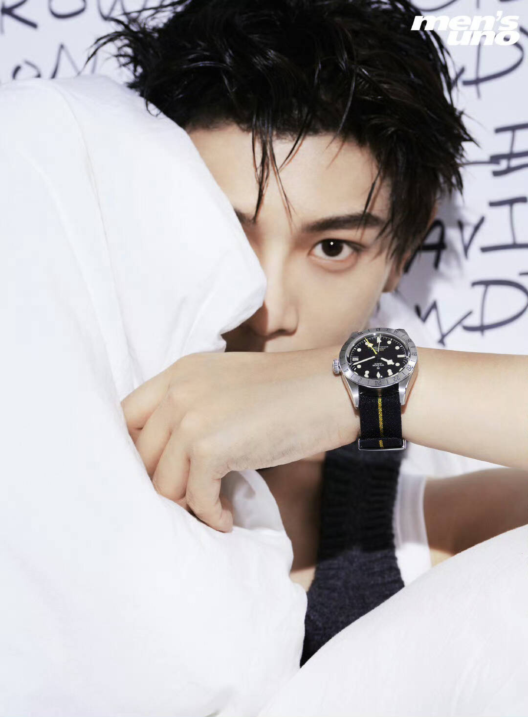 7149ff9535d57b03d9a8622e6944df9f_720.png 丁禹兮風(fēng)度8月雜志封面大片/芒果體育