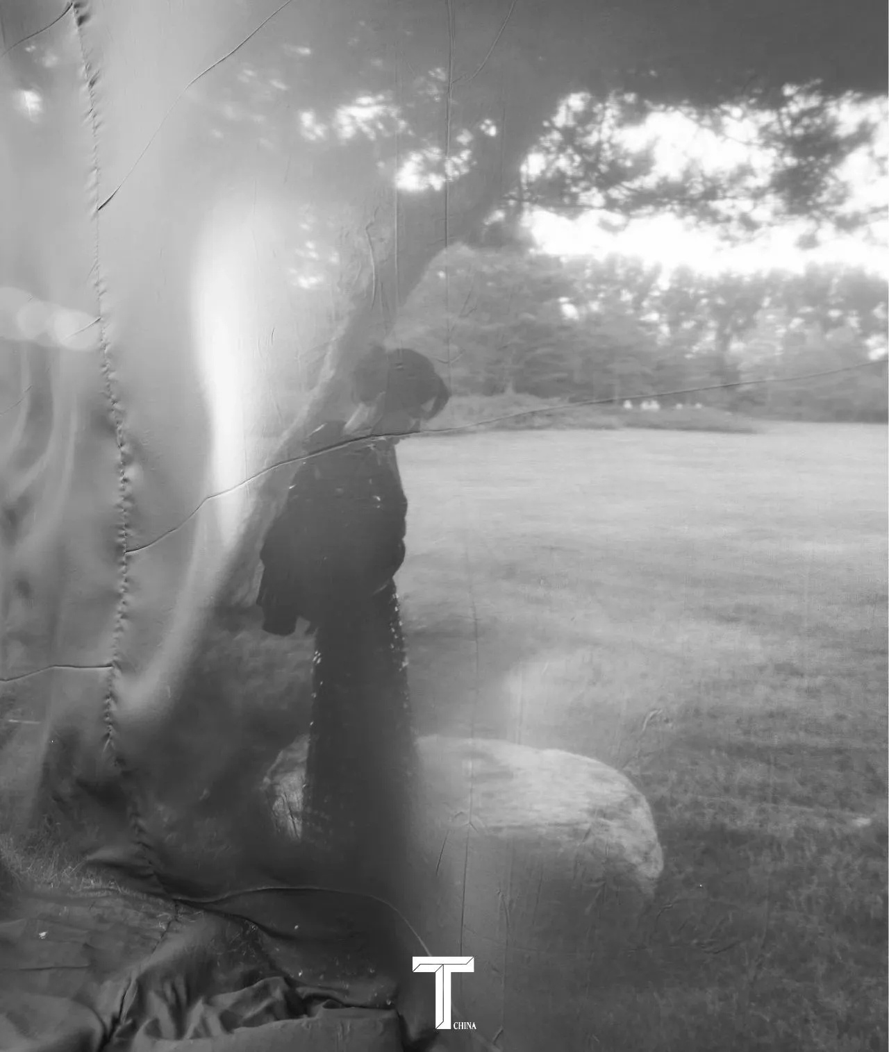 48d99009ly1h95h2ye8v8j20zk163ahs.jpg 楊紫 感知明暗的流轉(zhuǎn)與交織/芒果體育